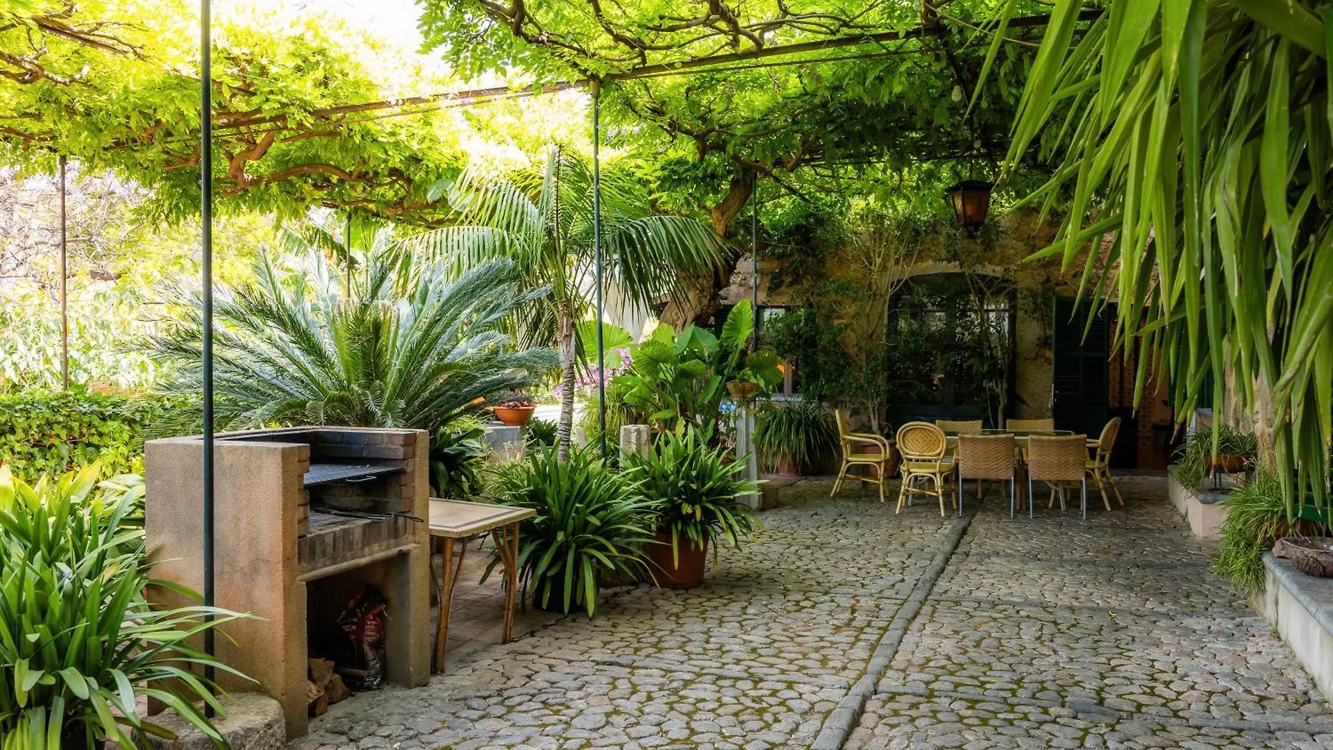 Villa Cas Patro Lau Bis Fornalutx